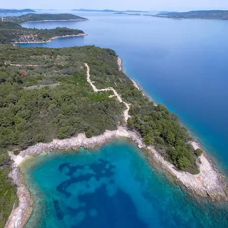 아파트 House Indy Rava